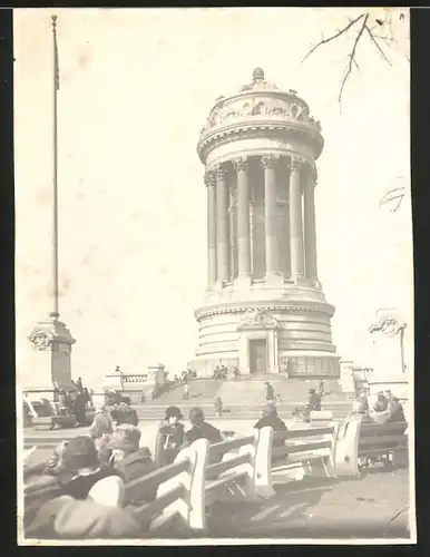 Fotografie Fotograf unbekannt, Ansicht New York City, Denkmal der gefallenen US-Soldaten am Riverside Drive