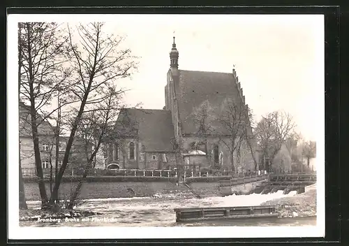 AK Bromberg / Bydgoszcz, Brahe mit Pfarrkirche