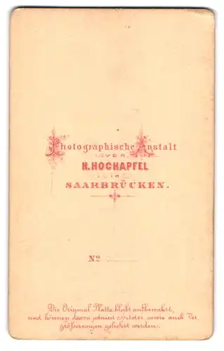 Fotografie H. Hochapfel, Saarbrücken, Portrait einer Frau mit Hochsteckfrisur