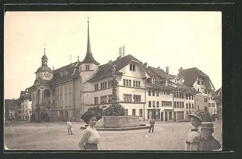 AK Zofingen, Gerechtigkeritsplatz mit Rathaus & Thutbrunnen