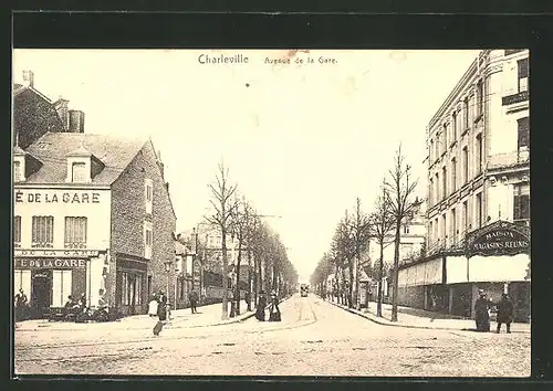 AK Charleville, Avenue de la Gare, Café de la Gare, tramway