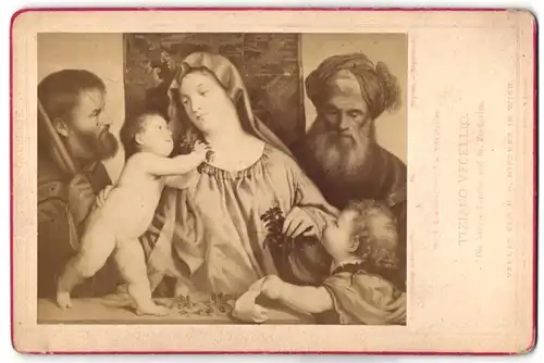 Fotografie Verlag H. O. Miethke, Wien, Gemälde von Tiziano Vecellio, Die heilige Familie und St. Zacharias