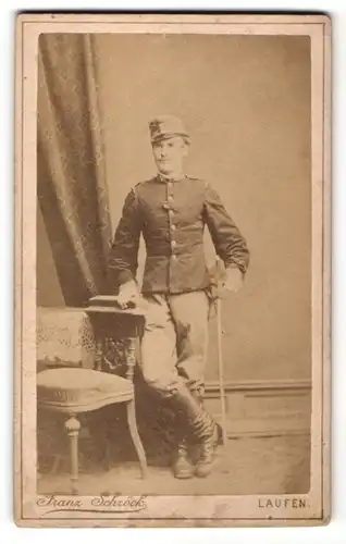 Fotografie Franz Schröck, Laufen, Portrait Soldat in Uniform
