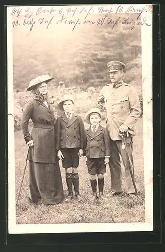 AK Grossherzog Ernst Ludwig von Hessen-Darmstadt mit Familie