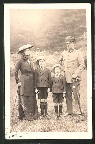 AK Grossherzog Ernst Ludwig von Hessen-Darmstadt mit seiner Familie