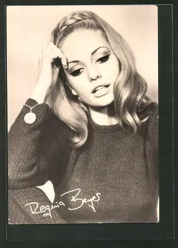 AK Regina Beyer, Portrait der Schauspielerin