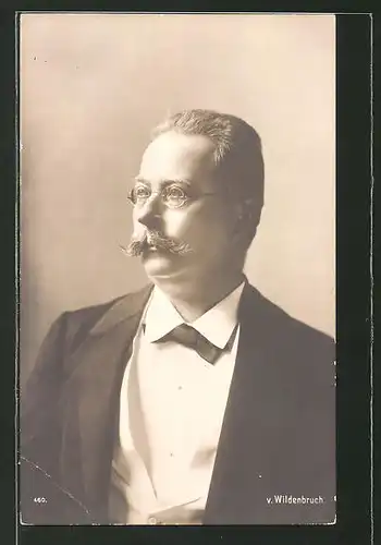AK Ernst von Wildenbruch, Portrait des Autors