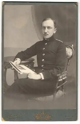 Fotografie Josef Glax, Waidhofen a/d Ybbs, Portrait Soldat in Uniform