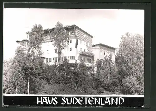 AK Waldkraiburg i. Obb., Blick um Haus Sudetenland