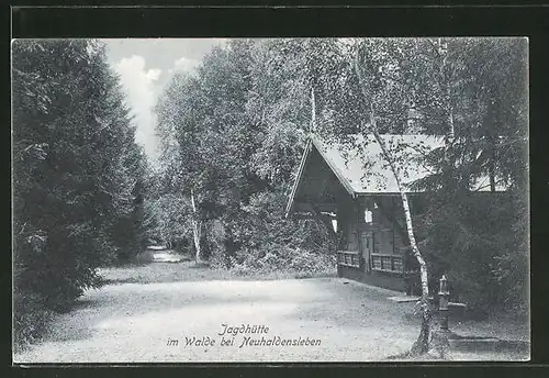 AK Neuhaldensleben, Jagdhütte im Wald