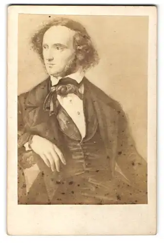 Fotografie unbekannter Fotograf, Portrait Felix Mendelssohn Bartholdy