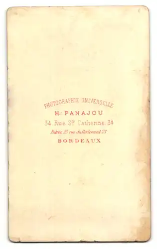 Fotografie H. Panajou, Bordeaux, junger Herr mit Schnurrbart im edlen Anzug