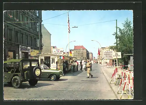 AK Berlin, Checkpoint Charlie, Passierstelle Friedrichstrasse an der Sektorengrenze