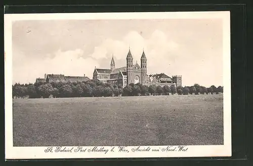 AK Mödling, Kirche St. Gabriel von Nord-Westen gesehen