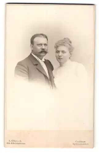 Fotografie E. Ulbrich, Cottbus, Portrait bürgerliches Paar