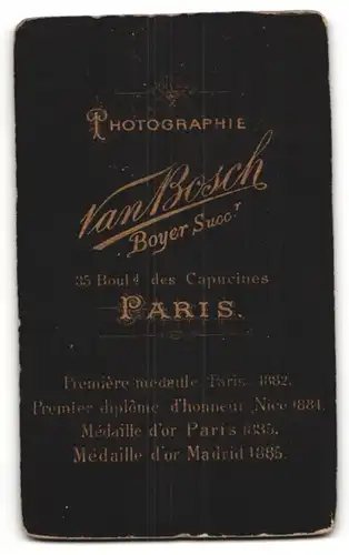 Fotografie von Bosch, Paris, Portrait edler Herr mit Bart im Anzug