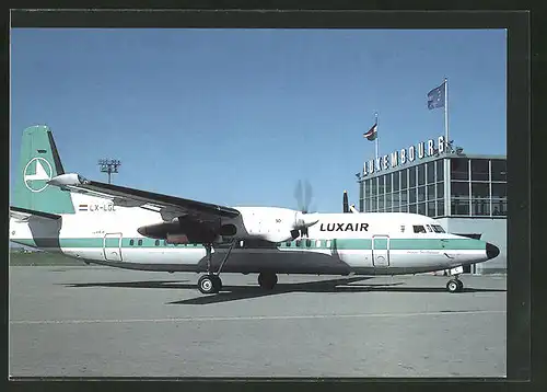 AK Flugzeug Fokker F-50 der Luxair auf dem Luxemburger Flughafen
