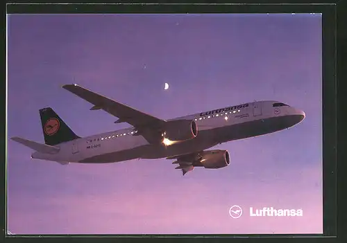 AK Airbus A320-200 der Lufthansa am Himmel