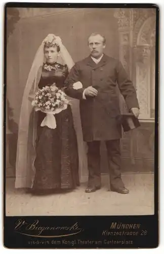 Fotografie V. Bieganowski, München, Portrait Brautpaar, Hochzeit