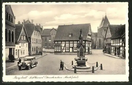 AK Obernkirchen, Denkmal am Marktplatz