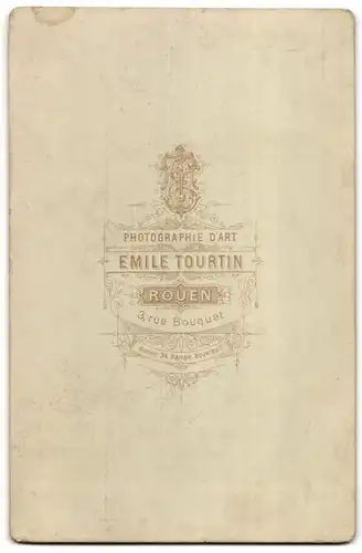 Fotografie Emile Tortin, Rouen, Portrait Dame mit zurückgebundenem Haar