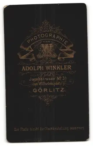 Fotografie A. Winkler, Görlitz, Portrait junge Frau in zeitgenöss. Mode