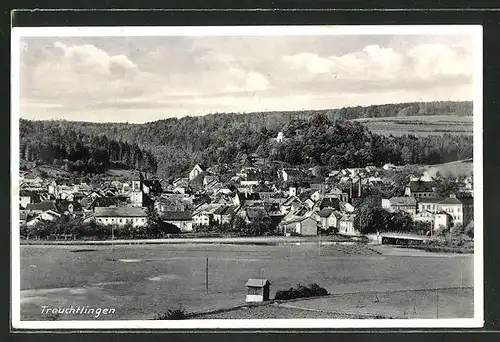 AK Treuchtlingen, Totalansicht vom Berg aus gesehen