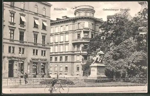 AK München, Gabelsberger Denkmal, Barer Strasse Ecke Ottostrasse