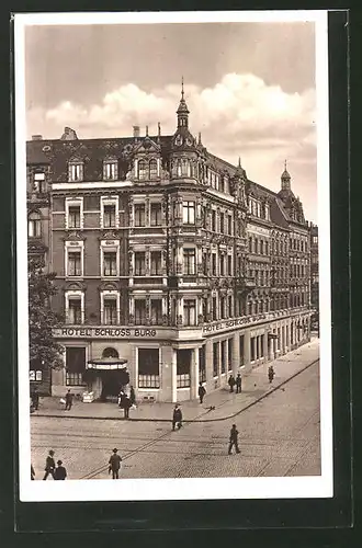 AK Düsseldorf, Hotel-Restaurant Schloss Burg in der Kaiser Wilhelm-Strasse 47, Bes. Gebr. Schöpwinkel