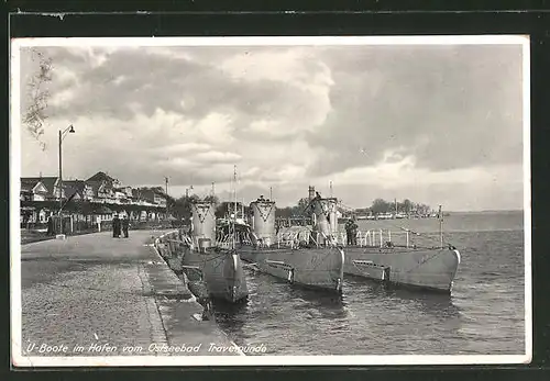 AK Travemünde, U-Boote im Hafen