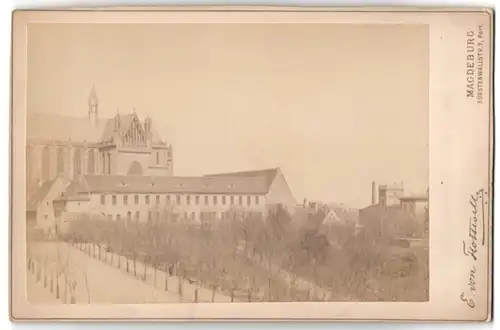 Fotografie E. von Flottwell, Magdeburg, Ansicht Magdeburg, Blick zum Dom