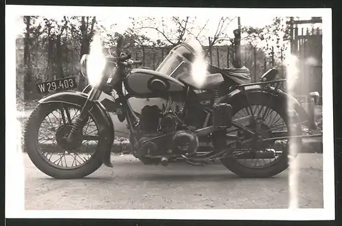 Fotografie Motorrad, Krad mit Seitenwagen, Kennzeichen W29.403