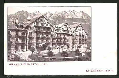 AK Kitzbühel, Grand Hotel mit Gebirge im Hintergrund