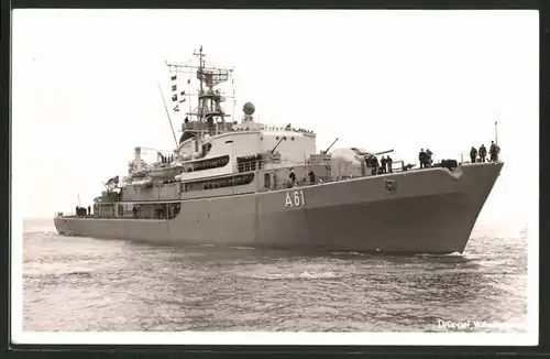 Fotografie Bundesmarine, Kriegsschiff Tender "Elbe" Kennung A61