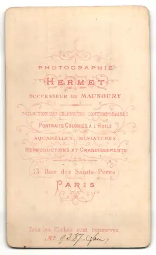 Fotografie Hermet, Paris, Portrait Herr mit zeitgenöss. Frisur und Oberlippenbart