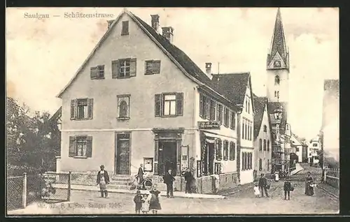 AK Saulgau, Schützenstrasse mit Buchhandlung F. X. Rau