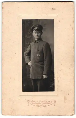 Fotografie Ernst Eschemann, Biedenkopf-Laasphe, Berleburg, Portrait Unteroffizier mit EK I und Verwundetenabzeichen