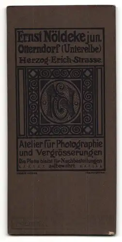Fotografie Ernst Nöldeke jun., Otterndorf, Portrait Fräulein mit Haarschleife
