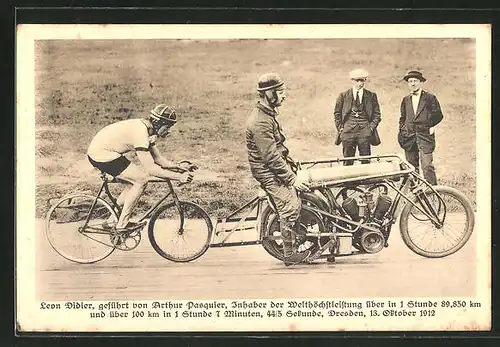 AK Radsportler Leon Didier, geführt von Arthur Pasquier auf dem Schrittmacher-Motorrad