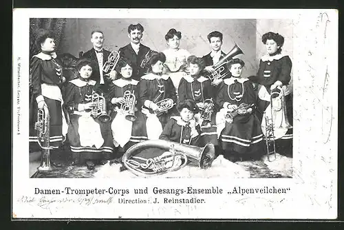 AK Damen-Trompeter-Corps und Gesangs-Ensemble "Alpenveilchen" mit Direktor Reinstadler