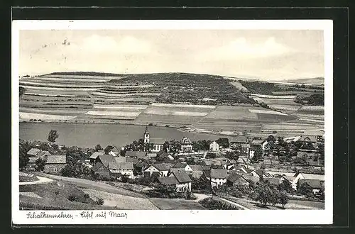 AK Schalkenmehren / Eifel, Panorama mit Maar