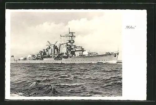 AK Kriegsschiff "Köln" auf hoher See, Kriegsmarine