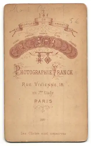 Fotografie Franck, Paris, Portrait Herr in Anzug