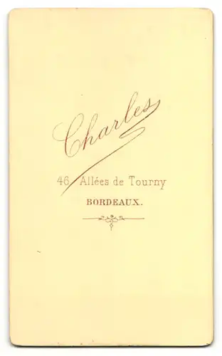 Fotografie Charles, Bordeaux, Portrait Herr mit Oberlippenbart