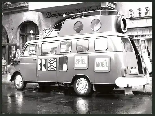 Fotografie Kleinbus Opel Blitz - BR, Das Feuerrote Spielmobil aus einer ARD - TV Kinder-Sendung