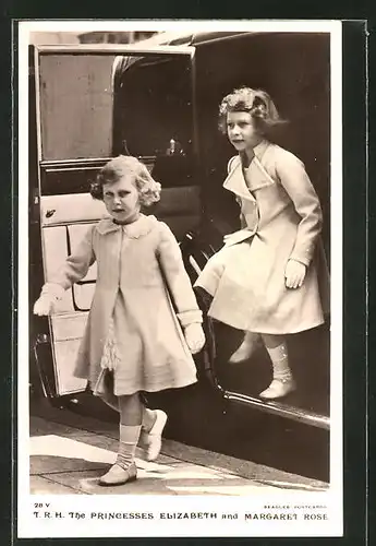 AK Königshaus von England, The Princesses Elizabeth and Margaret Rose