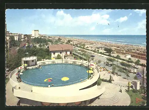 AK Riccione, Veduta panoramica della spiaggia e Acquario