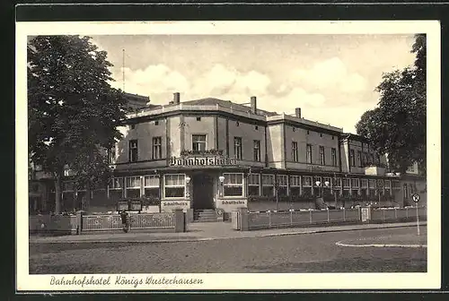 AK Königs Wusterhausen, Bahnhofshotel mit Strassenpartie