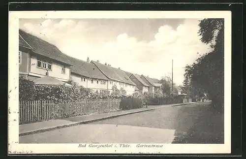 AK Bad Georgenthal i. Thür., Teilansicht mit Gartenstrasse