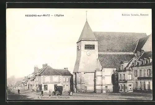 AK Ressons-sur-Matz, L'Eglise, Strassenpartie bei der Kirche